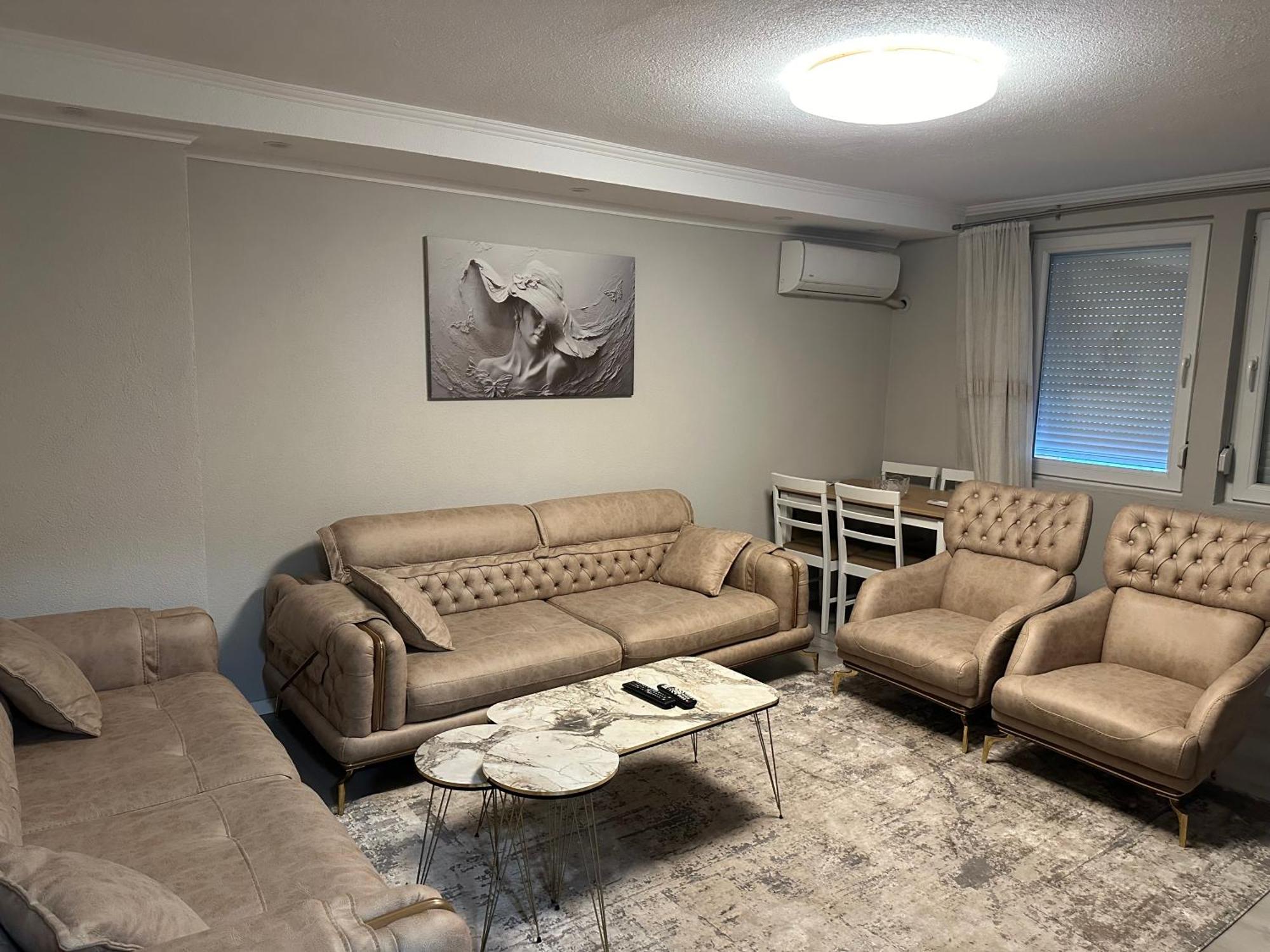 Skyline Apartment 2 Peje Exterior photo